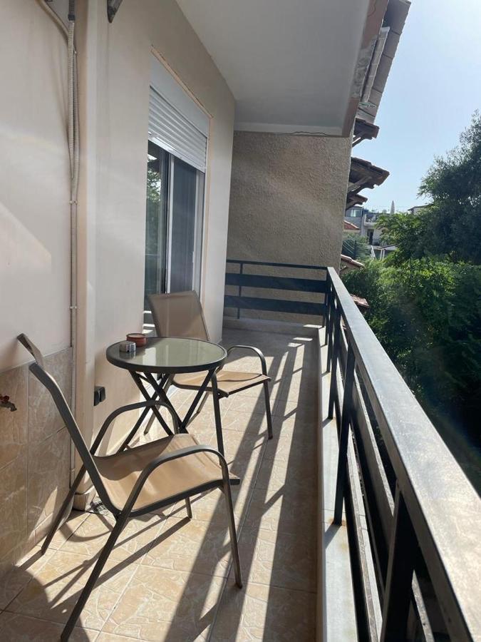 Apartment By The Beach Néoi Epivátai Exterior foto